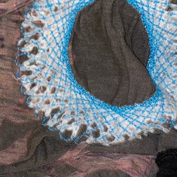 Women’s rare Desiguel multi-pattern Dream L/S knit top. Like new. - Picture 10 of 12